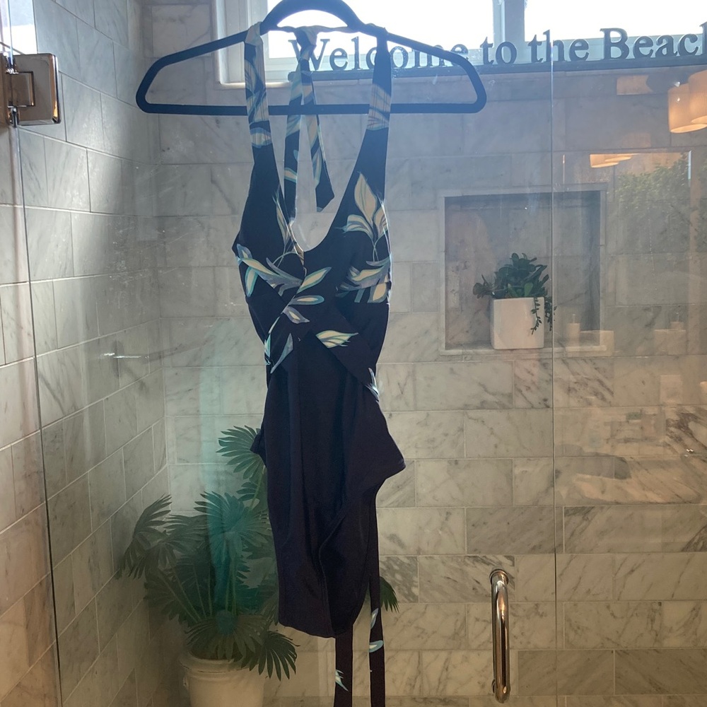 Bathing Suit Small Gorgeous NWOT